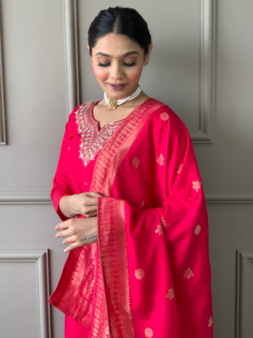 S-Ishani-Red (37) (Large)