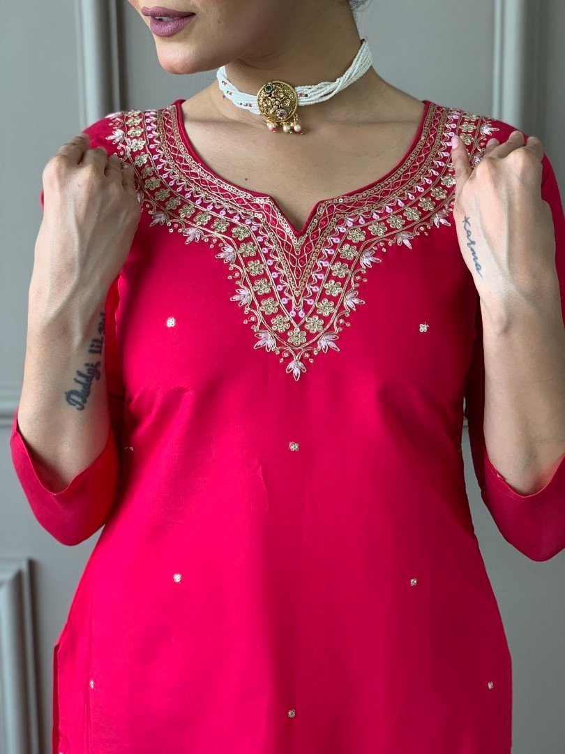 S-Ishani-Red (45) (Large)