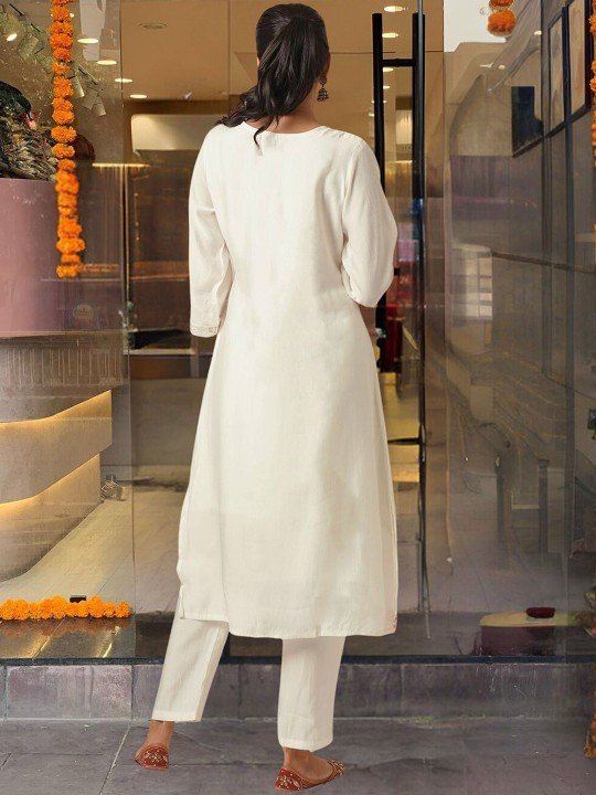 cf3b0c1b-25ed-4988-a2be-f7f365d4c35f1720180445671CreamViscoseChanderiWomenEmbroideryStraightKurtaSet4