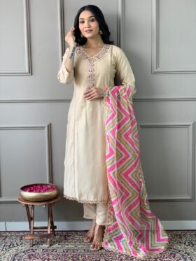 Kurta Pent Set With EMBROIDERY Work And PRINT Dupatta SIZE:S,M,L,XL,XXL