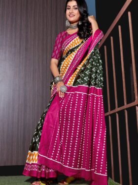 SAREE- PURE COTTON JAIPUR BLOCK PRINT SAREES WITH UNSTITCHED BLOUSE PICE-COLOUR-GREEN AND PINK