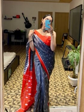 SAREE- PURE COTTON HAND BLOCK PRINT SAREES WITH UNSTITCHED BLOUSE PICE COLOUR-BLUE AND RED