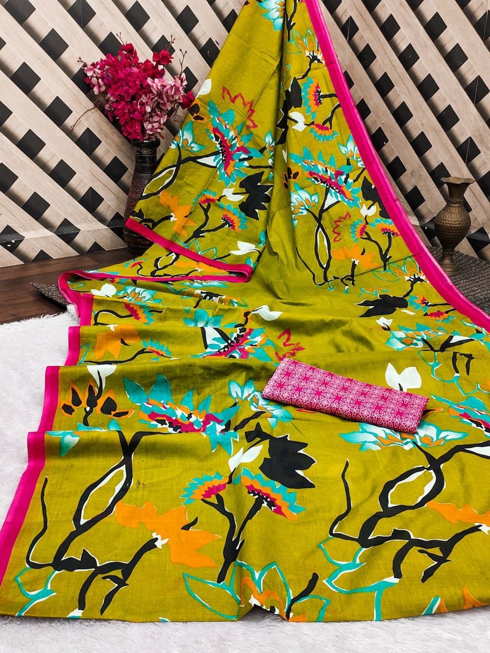 WhatsApp Image 2024-12-06 at 11.31.01 AM Saree- PURE COTTON SKETCHED TYPE BLOCK PRINT SAREES WITH UNSTITCHED BLOUSE PICE Colour-Green