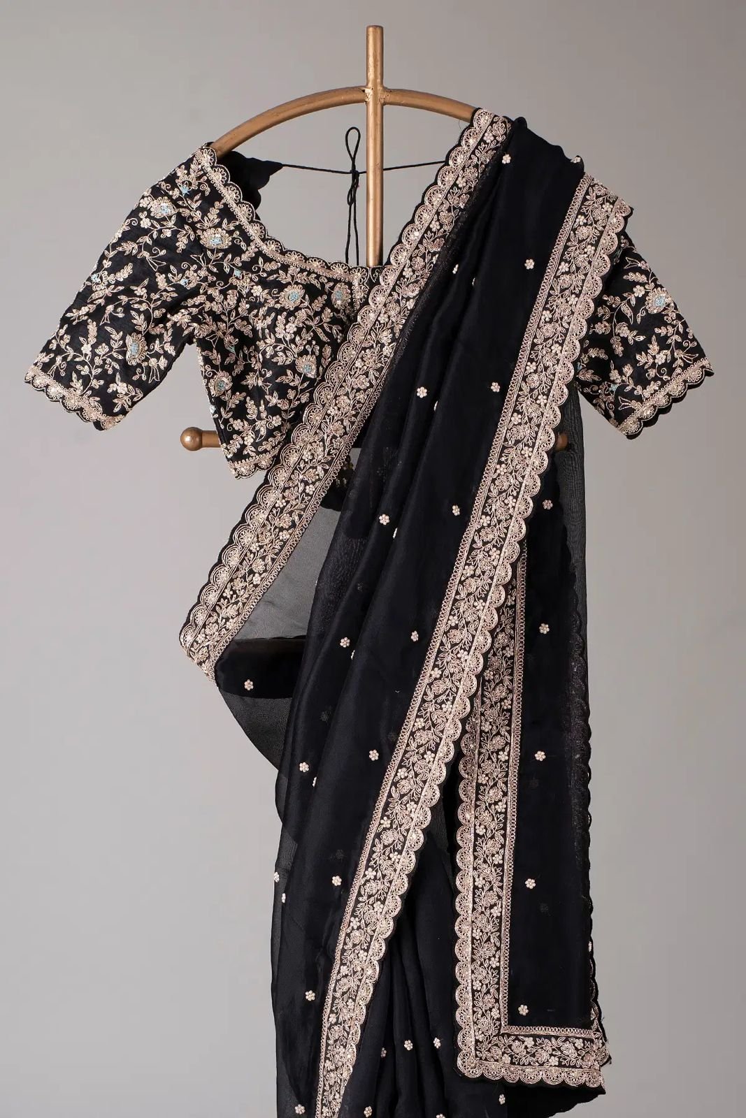 WhatsApp Image 2024-12-14 at 10.58.19_9d31b446