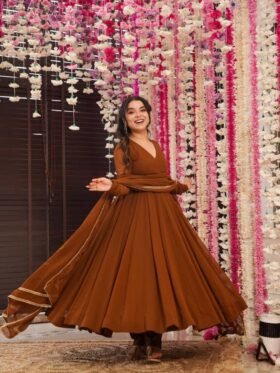 Gown- Fox Georgette Fabrics Long Gown With Dupatta