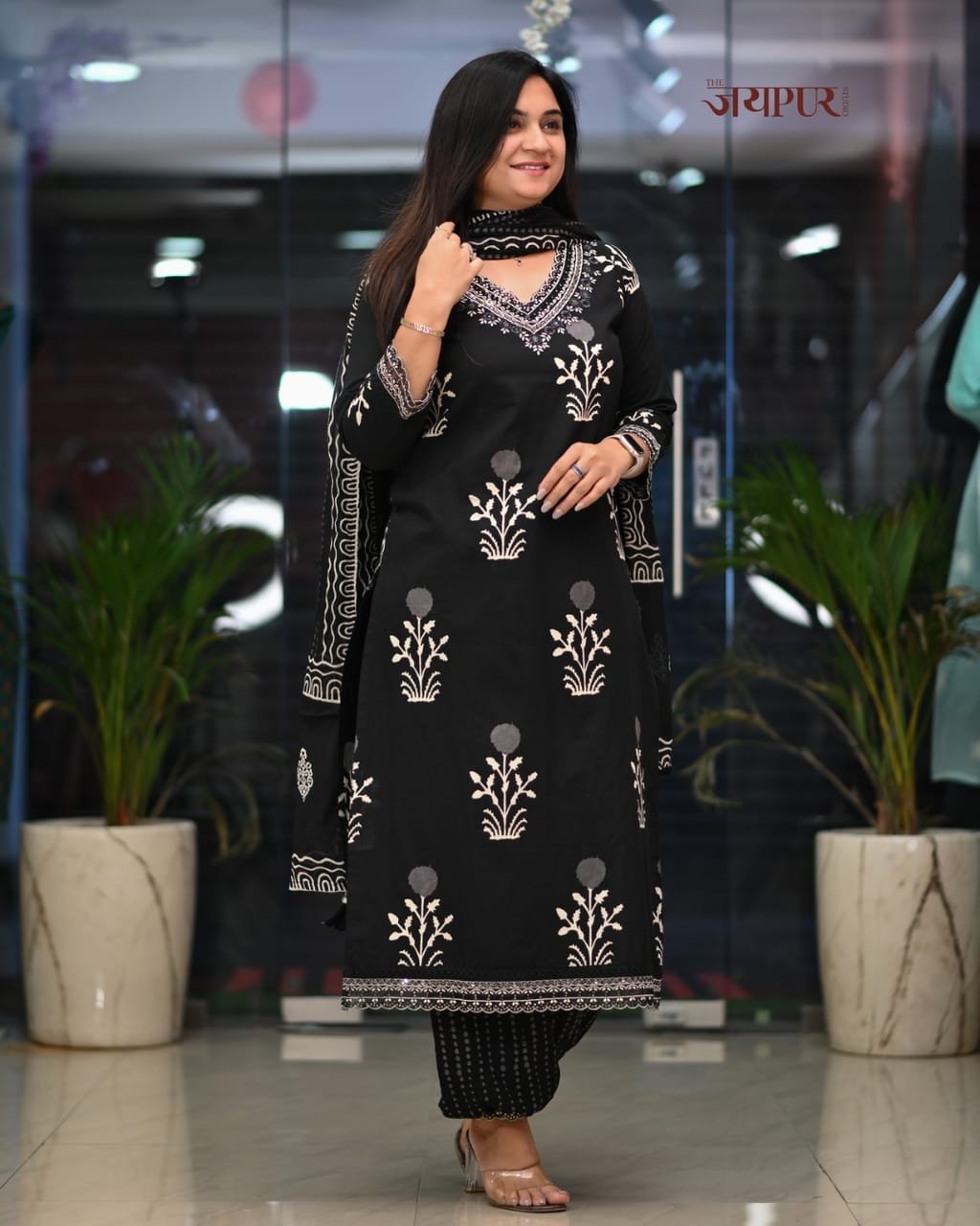 kurta set with new style in saganeri block print SIZE-M,L,XL,XXL,3XL -1 ๐ kurta set with new style in saganeri block print๐ SIZE :- M,L,XL,XXL,3XL