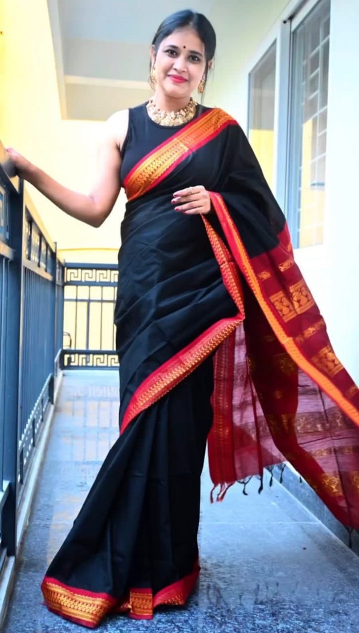 WhatsApp Image 2025-01-02 at 2.43.09 PM SAREE-SOFT LICHI SILK FABRICS AND BEAUTIFUL RICH PALLU & JACQUARD WORK ON ALL OVER THE SAREE.