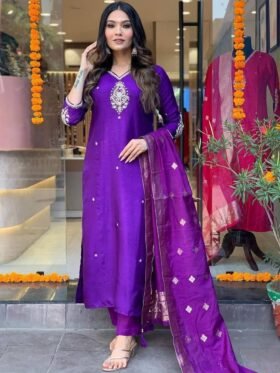 Kurti Pant And Dupatta-Beautiful Heavy quality Banana Silk Fabric With original mirror and Handwork with lining Kurti