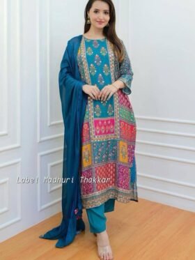 Kurti Pant And Dupatta- Beautiful printed Maslin kurta set with beautiful Daman and.sleeves with full Sequence Work in kurta