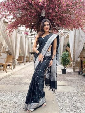 Saree-Banarasi Soft Silk Fabrics And Silver Zari Weaving Saree