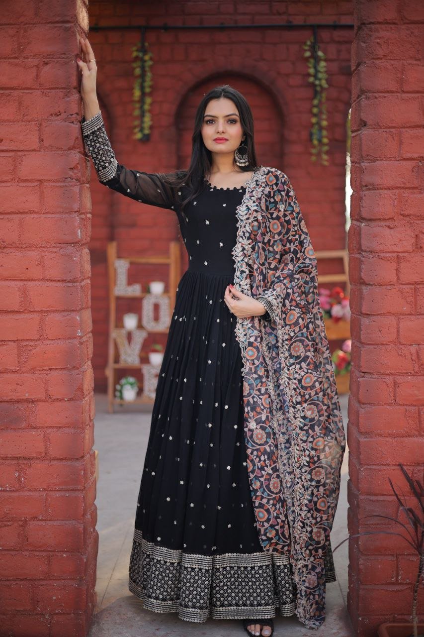 6149698203965044999 Kurti-Top With Dupatta
